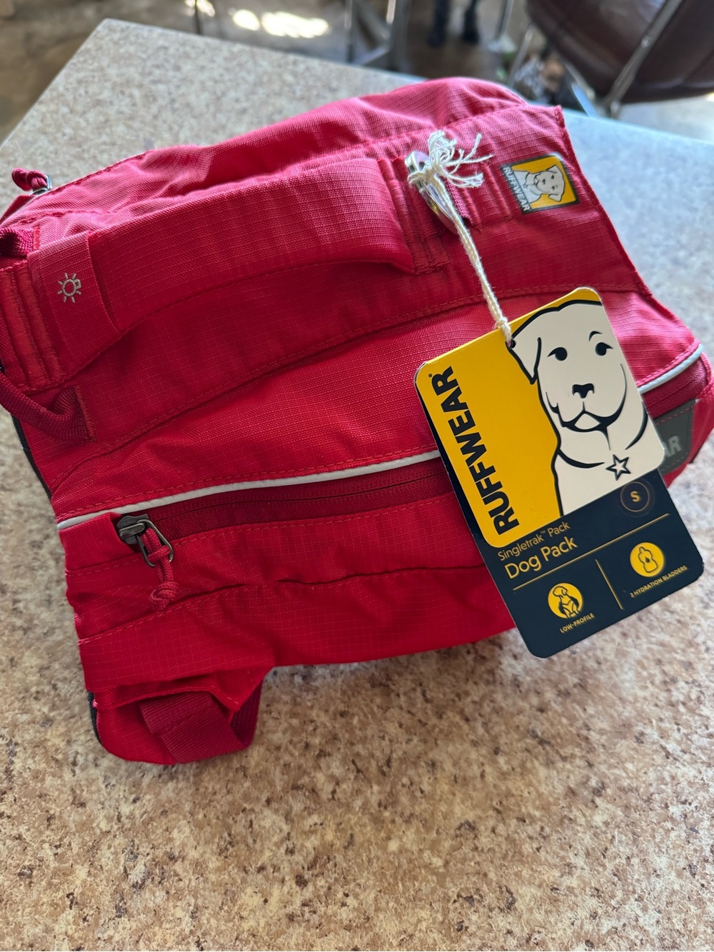 RUFFWEAR SINGLETRAK Dog Pack Small RED NWT w/ 2 Hydration Bladders HIKING!